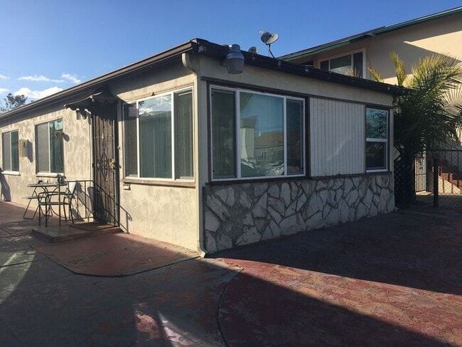 Building Photo - Charming 1bdr unit in heart of Normal Heights Rental