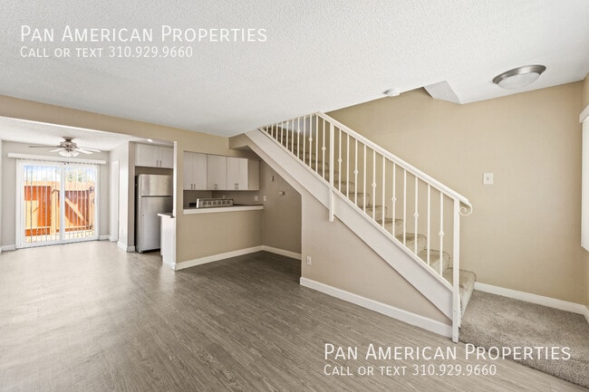 Building Photo - 8153 McFadden-04 Unit 04 Rental