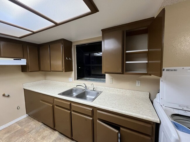 Photo - 4154 159th St