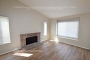 Photo - 1474 Marymount St