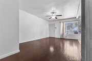 Photo - 1401 E 118th St Townhome