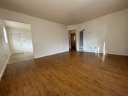 Photo - 1131 Georgia St