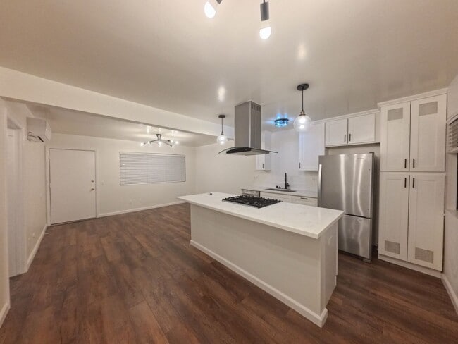 Building Photo - 6607 N Figueroa St Unit 16 Rental
