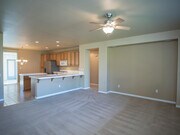 Photo - 42222 Revere St