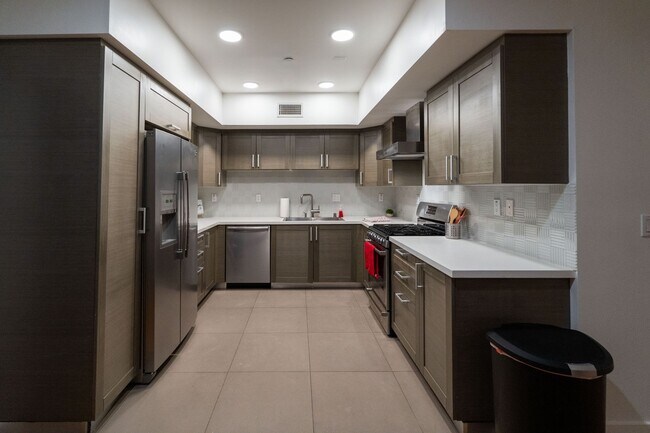 Photo - Stunning 3 Bedroom/ 3 Bathroom $3,790/mo. Unit 206