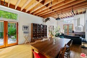 Photo - 726 Nowita Pl