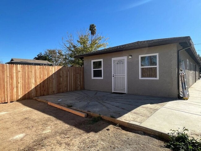 Building Photo - 7363 Ysmael Villegas St Unit A