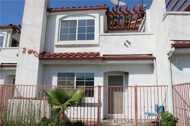 Photo - 260 E Beverly Blvd