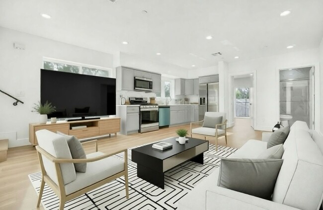 Photo - RECENTLY REMODELED TOWNHOME | 4 BED 4 BATH | GARAGE