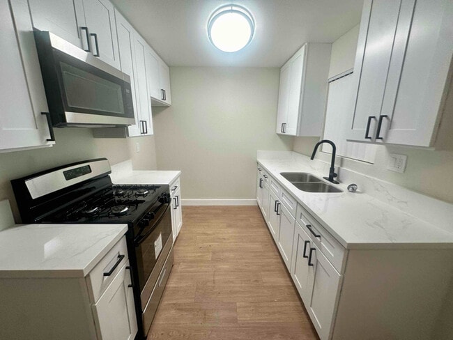 Photo - 8127 Stewart and Gray Rd Unit 03