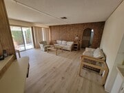 Family or TV room - 18 Tahquitz Ct House