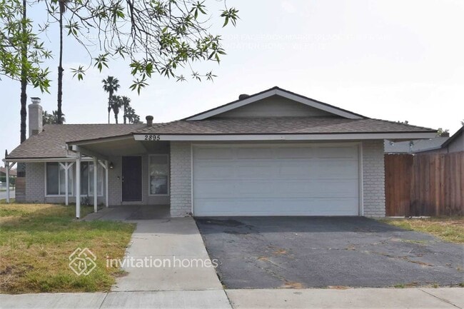 Building Photo - 2895 Myers St