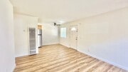 Photo - Darling, Entry Level, Corner-End Condo Uni...
