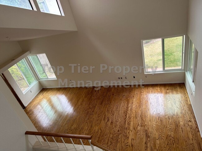 Photo - 1322 Calle Christopher