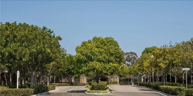 Photo - 1317 Corte Alemano