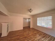 Photo - *Available Now! 1 Bedroom Apartment Walkin...