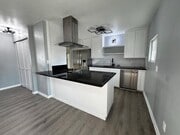 Photo - 2836 Washington St