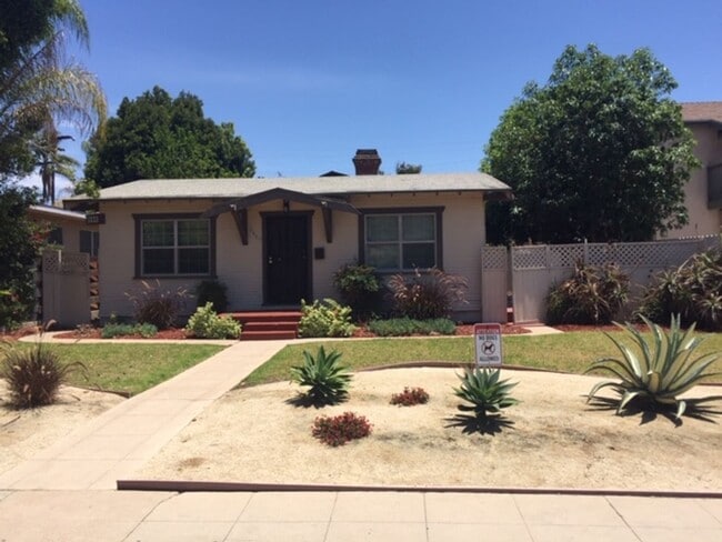 Photo - 3681-85 Arizona St Unit 3685