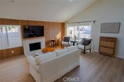 Photo - 984 Carnation Ave