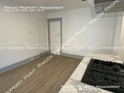 Photo - 656 Poli St