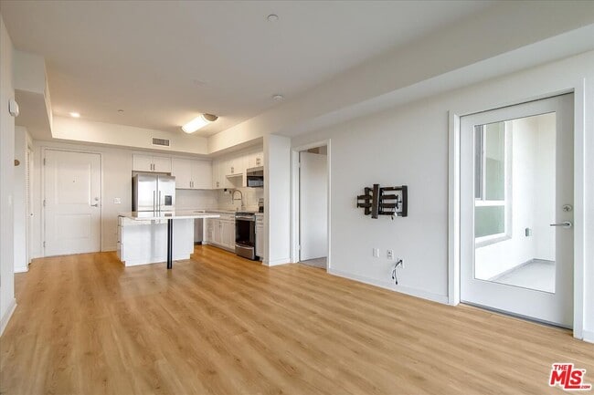 Photo - 12655 Bluff Creek Dr Unit 304