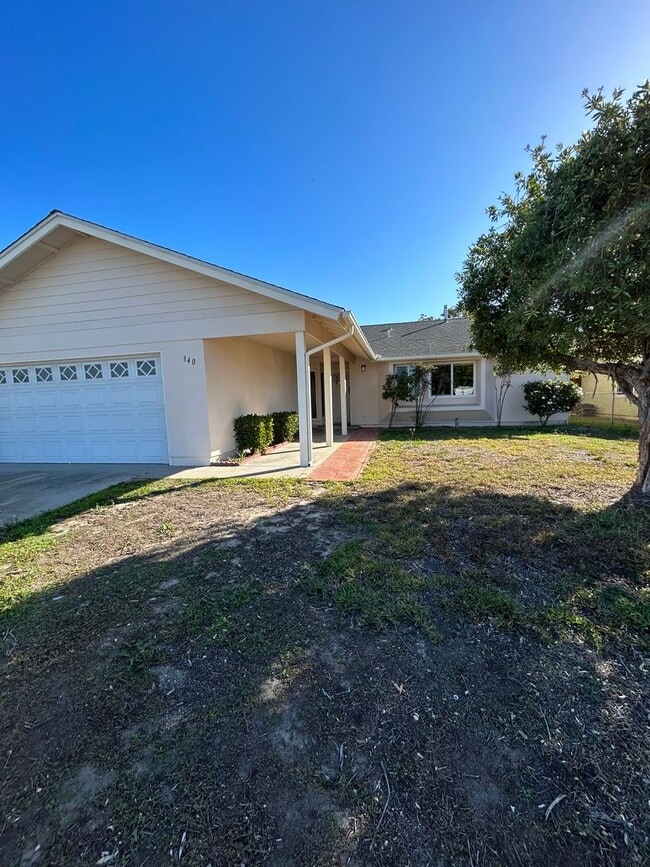 Building Photo - Beautiful Remodeled 3 bedroom 2 bath single family home Chula Vista! Ready for move in 1/17/2026!