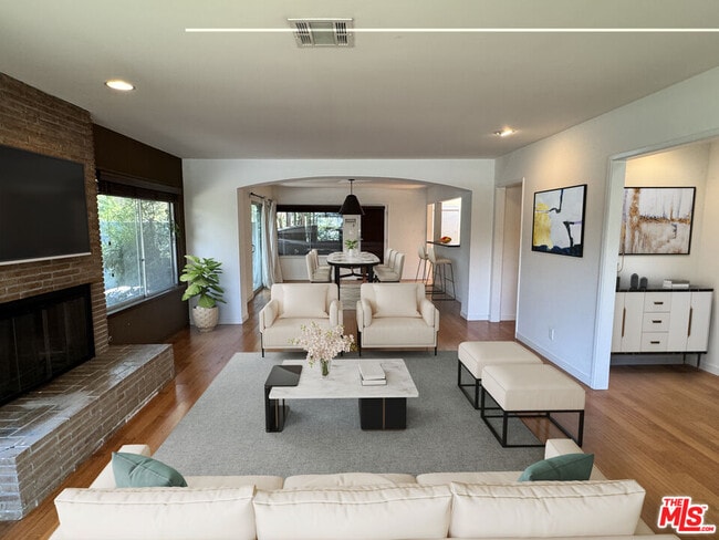 Photo - 5029 Westpark Dr