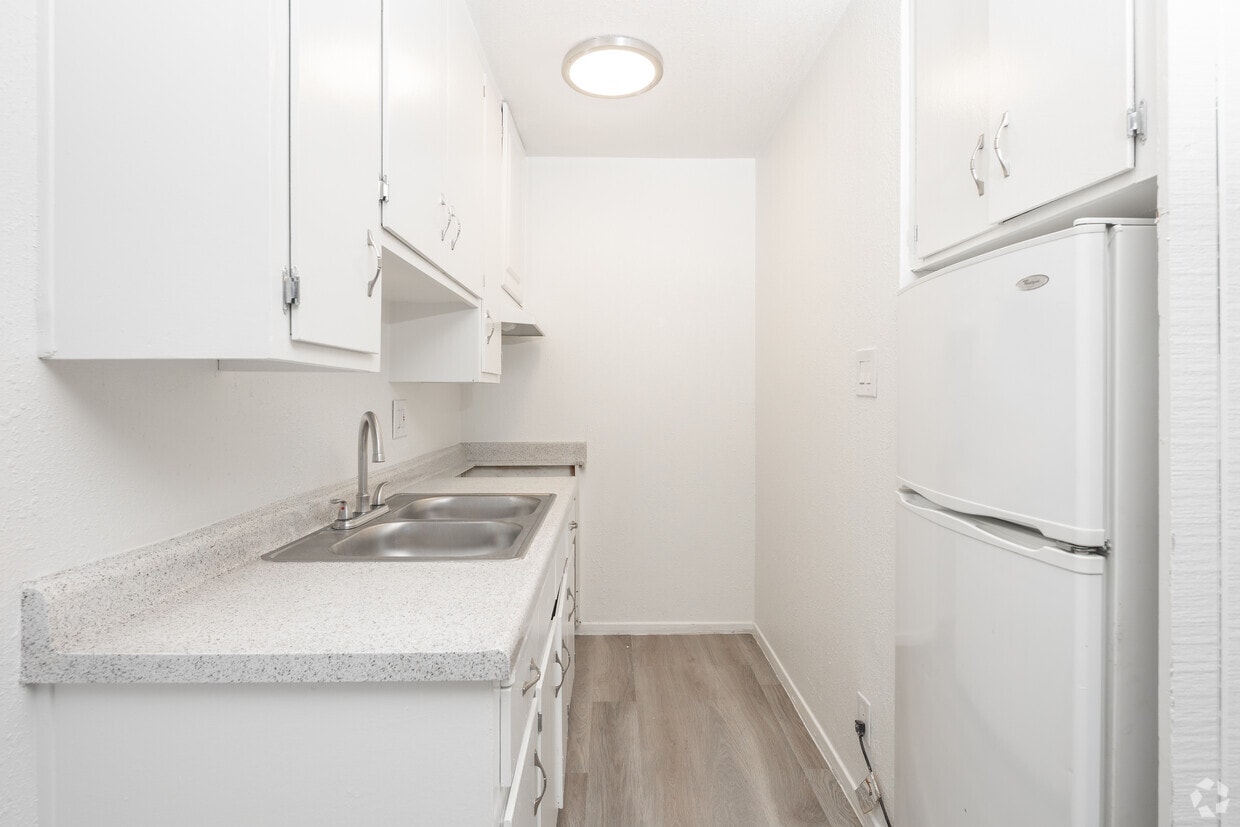 Floor Plan - 1bed 1 bath w/ A.C