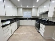 Photo - 1217 E Radbard St