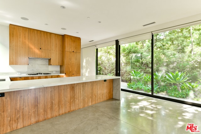 Building Photo - 848 Milwood Ave Rental