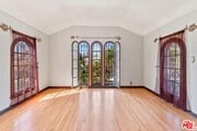 Photo - 1028 Meadowbrook Ave House