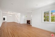 Photo - 541 Homer St