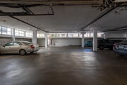Garage - 659 S Cloverdale Ave
