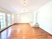 Photo - 364 N San Vicente Blvd Unit B