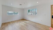 Photo - 16010 Cantlay St Unit 2
