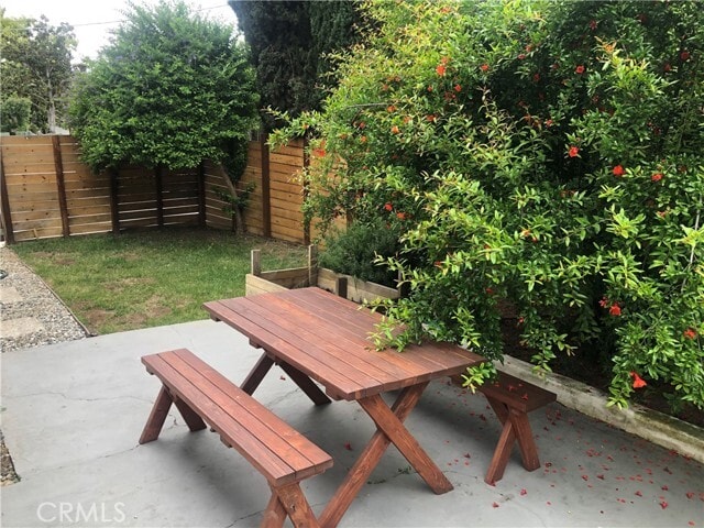 Photo - 1866 N Ave 56