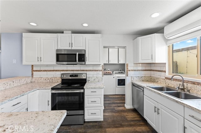 Photo - 1722 Mitchell Ave