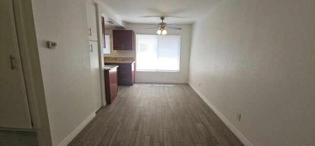 Photo - 128 Wiseman Way