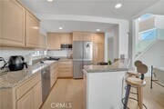 Photo - 506 Dahlia Ave Townhome