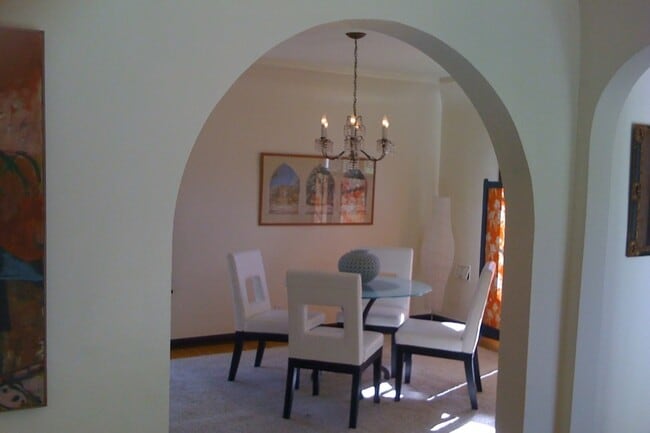 Arched Entry to Bountiful Dining Room - 9135 Gibson St
