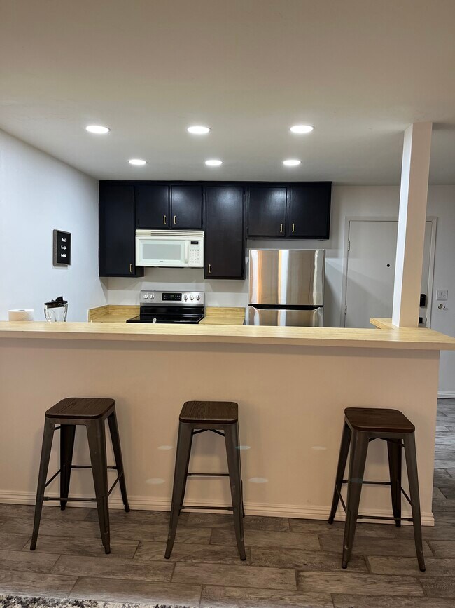 Photo - 363 Newport Ave Unit 104