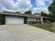 Photo - 417 E Miramar Ave