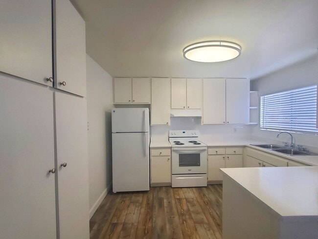 Photo - Paseo del Prado