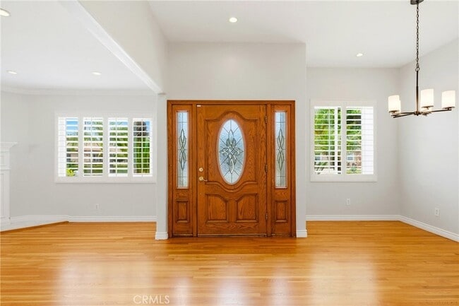 Photo - 1506 Louise Ave