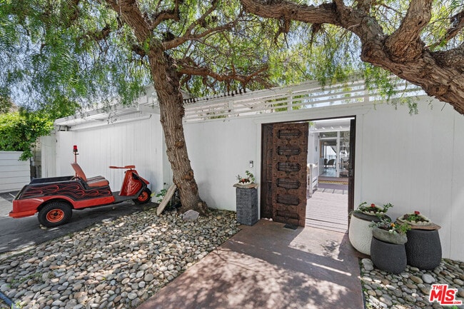 Photo - 27060 Malibu Cove Colony Dr