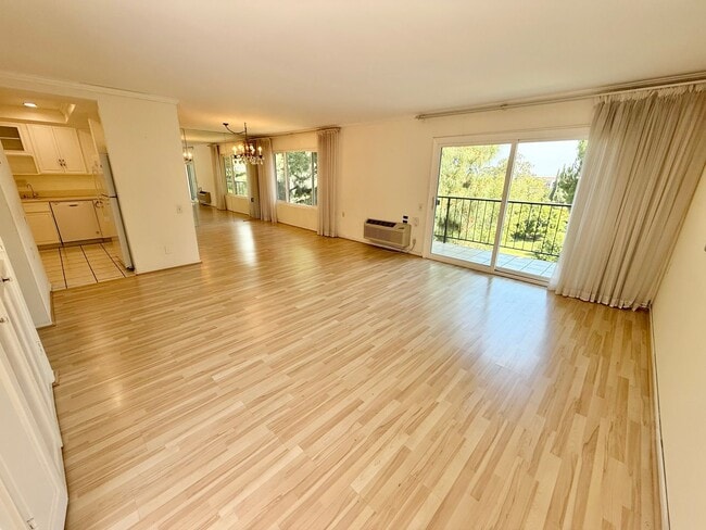 Building Photo - Beautiful 3-Bedroom Home in the desired Laguna Woods