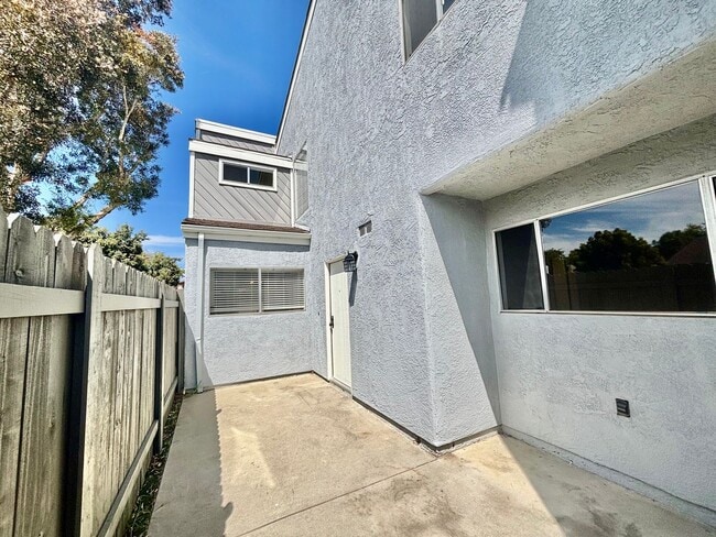 Photo - 437 Reed Way