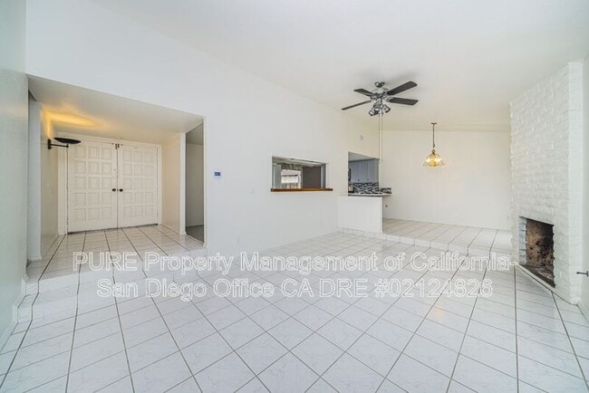 Photo - 2161 Taylor Pl