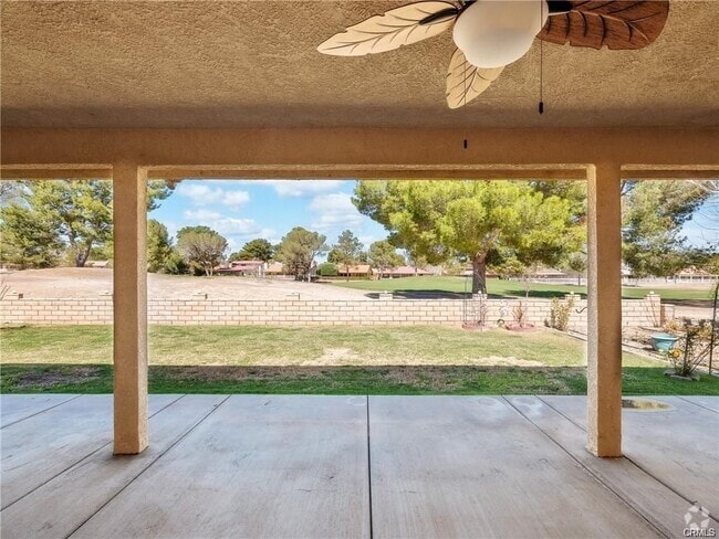 Building Photo - 27870 Jasmine Ln Rental