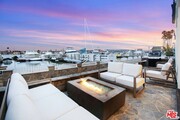 Photo - 421 Edgewater Pl